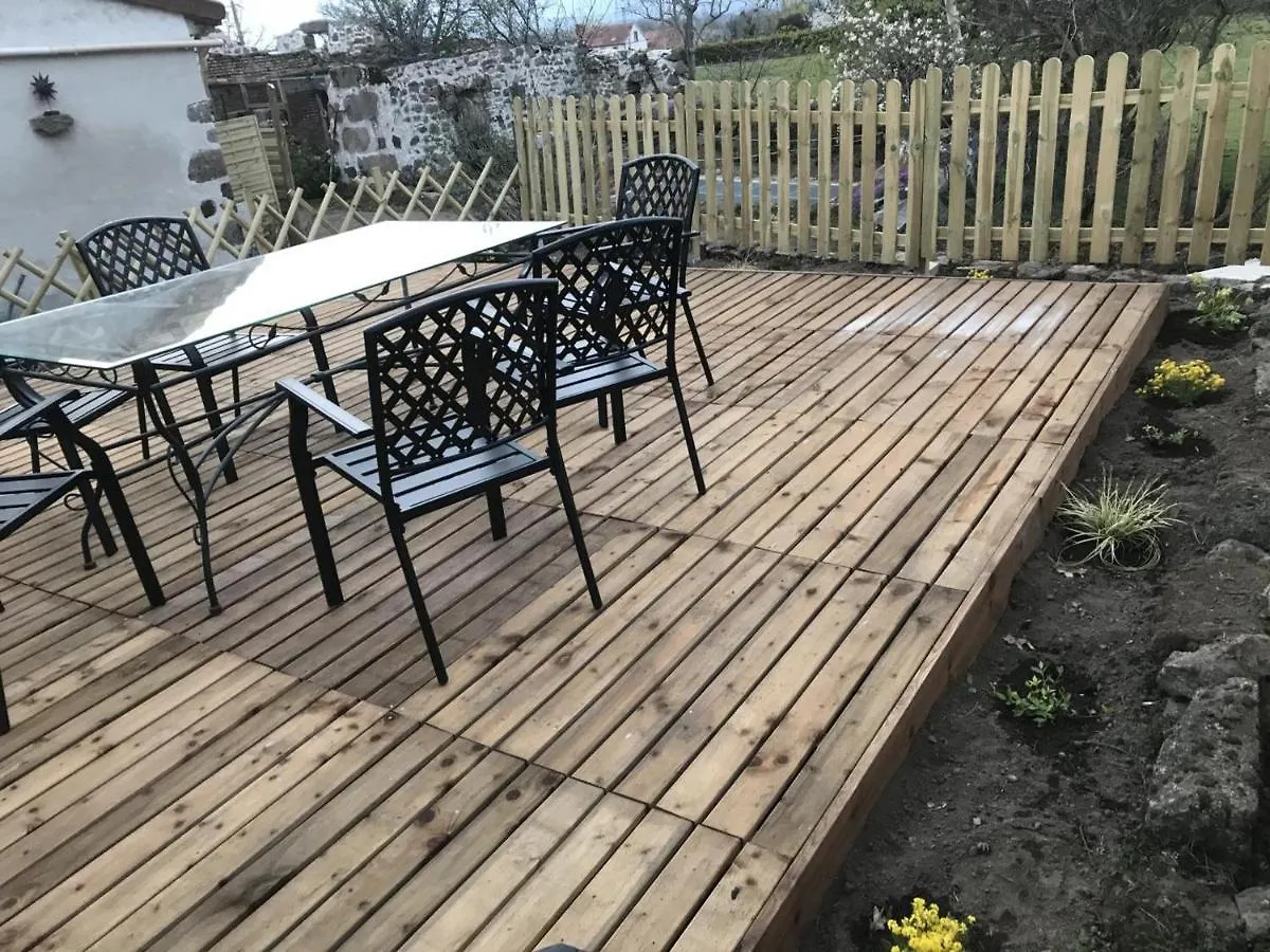 Holiday home Gite Chaleureux Avec Jardin, Cheminee, Velos Et Equipements Eco-Responsables A Louroux-De-Beaune - Fr-1-489-349