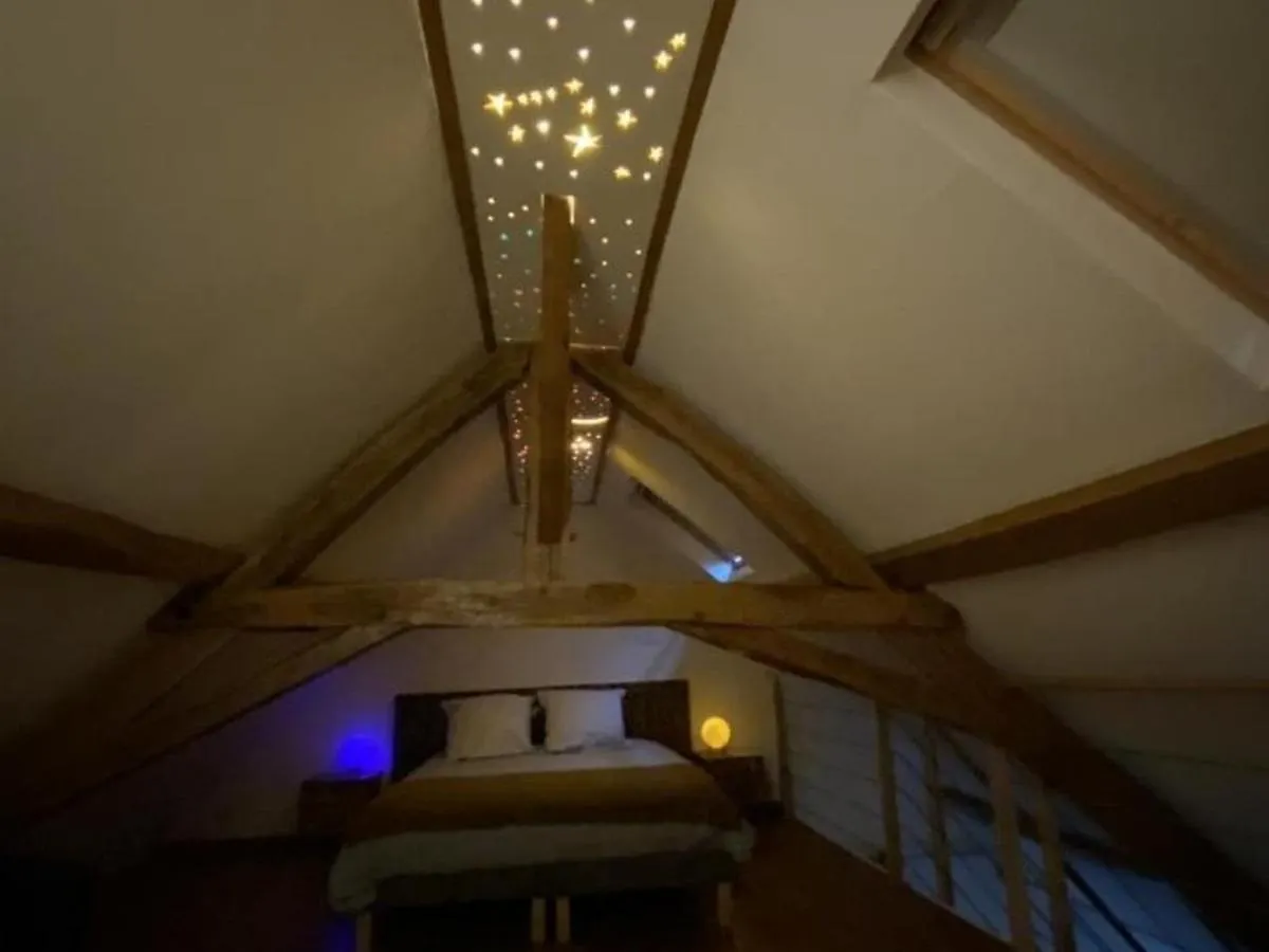 Holiday home Gite Chaleureux Avec Jardin, Cheminee, Velos Et Equipements Eco-Responsables A Louroux-De-Beaune - Fr-1-489-349