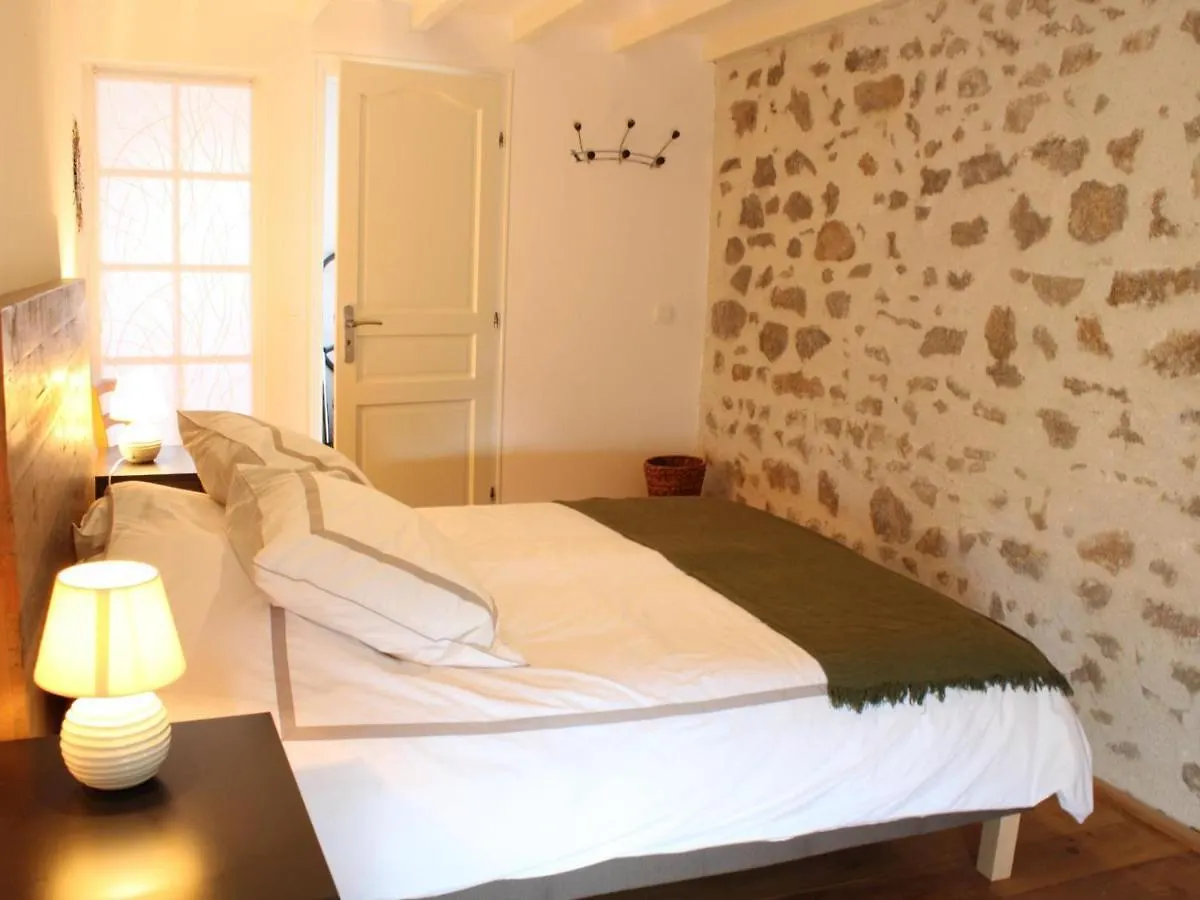 Gite Chaleureux Avec Jardin, Cheminee, Velos Et Equipements Eco-Responsables A Louroux-De-Beaune - Fr-1-489-349 France